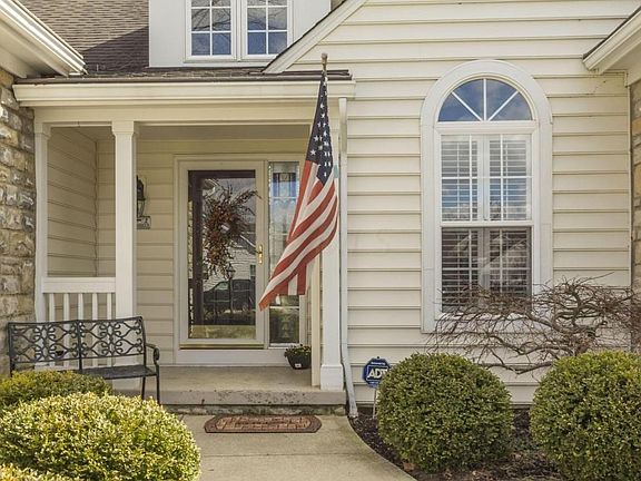 2nd image of 6615 Shady Oaks Pl