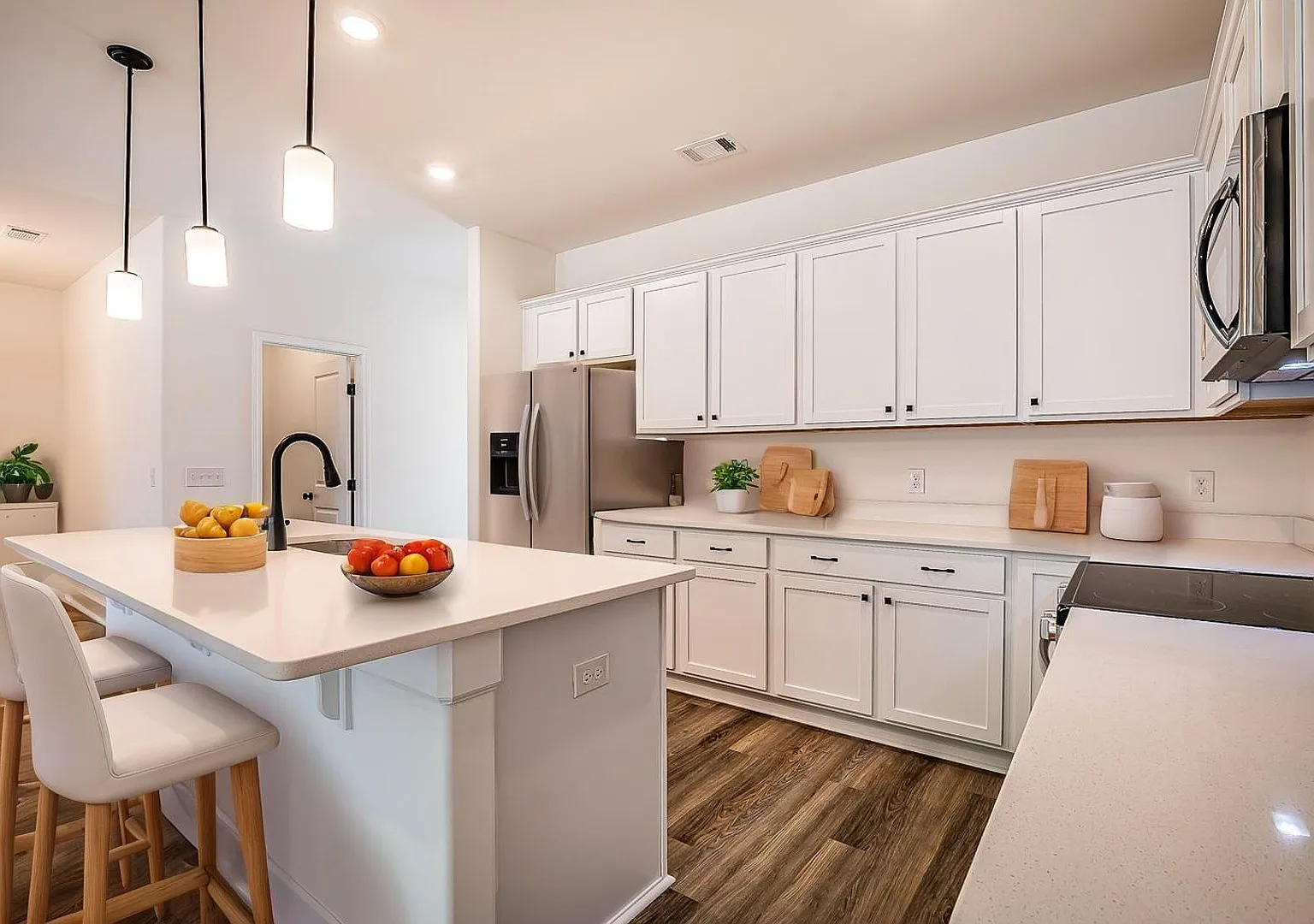 Newly Built Lowcountry Townhome — Photo 2