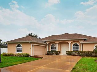 422 141st Ct NE, Bradenton, FL 34212