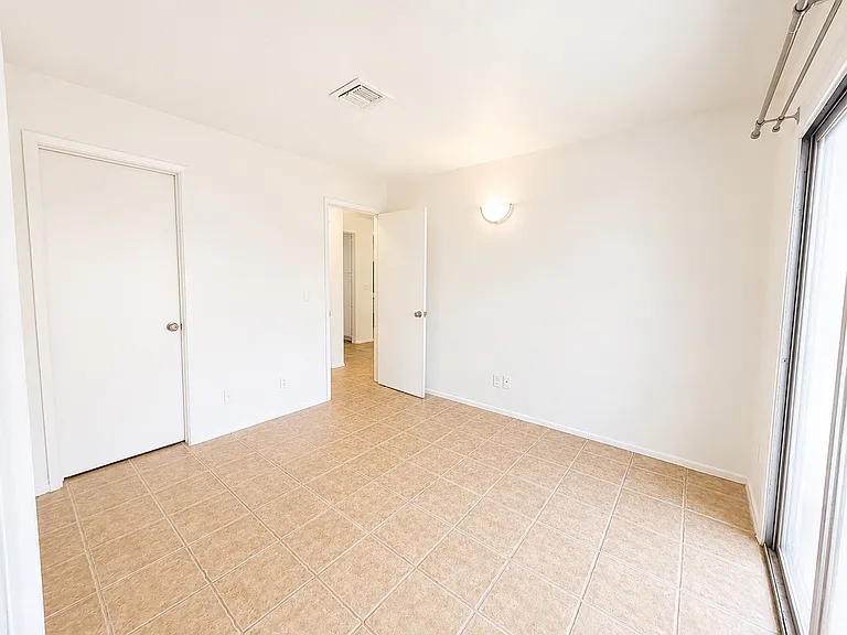 653 W Guadalupe Rd #2019 — Photo 12