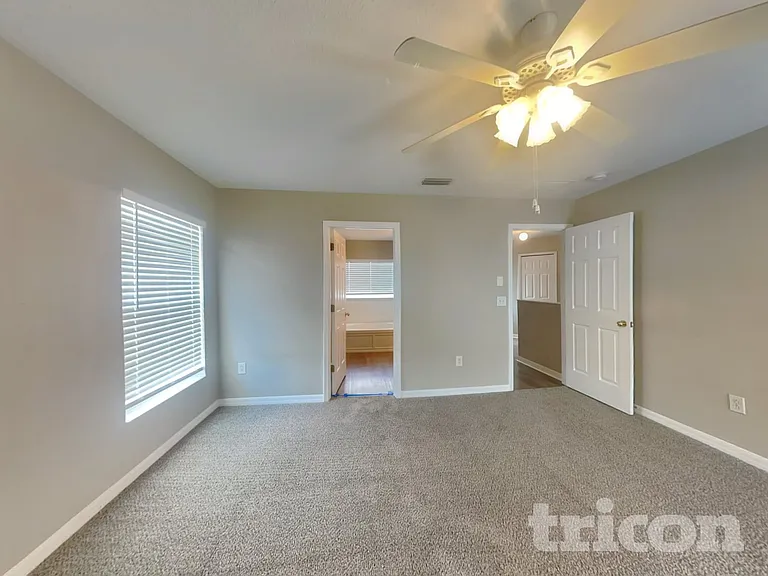 11903 Butler Woods Cir — Photo 9