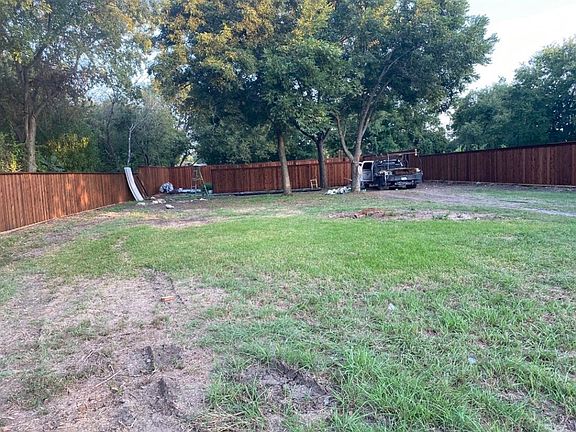 2nd image of 3112 Mojave Dr