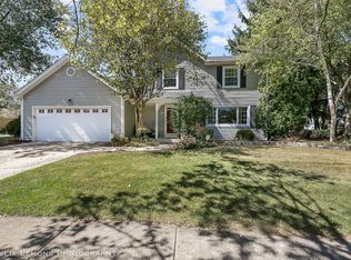 1517 E Bailey Rd, Naperville, IL 60565