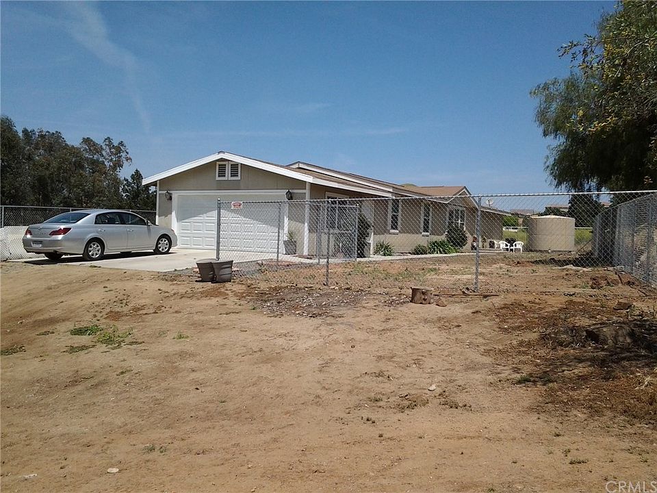 1st image of 24300 Manzanita St