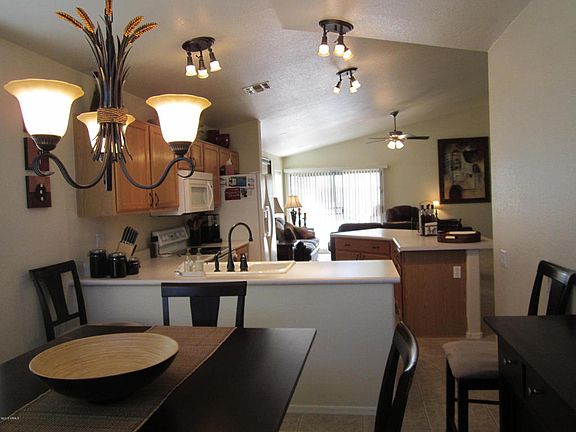 3rd image of 2314 N Cabot Cir