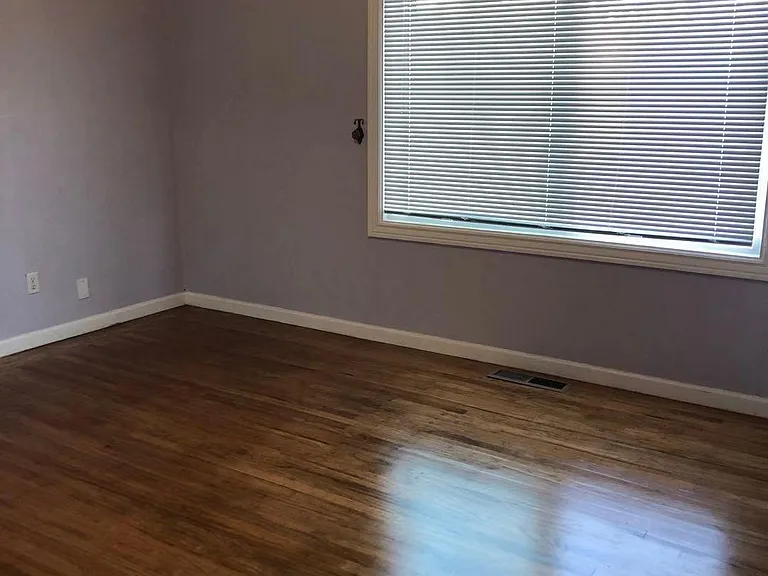 18723 Stanton Ave — Photo 7