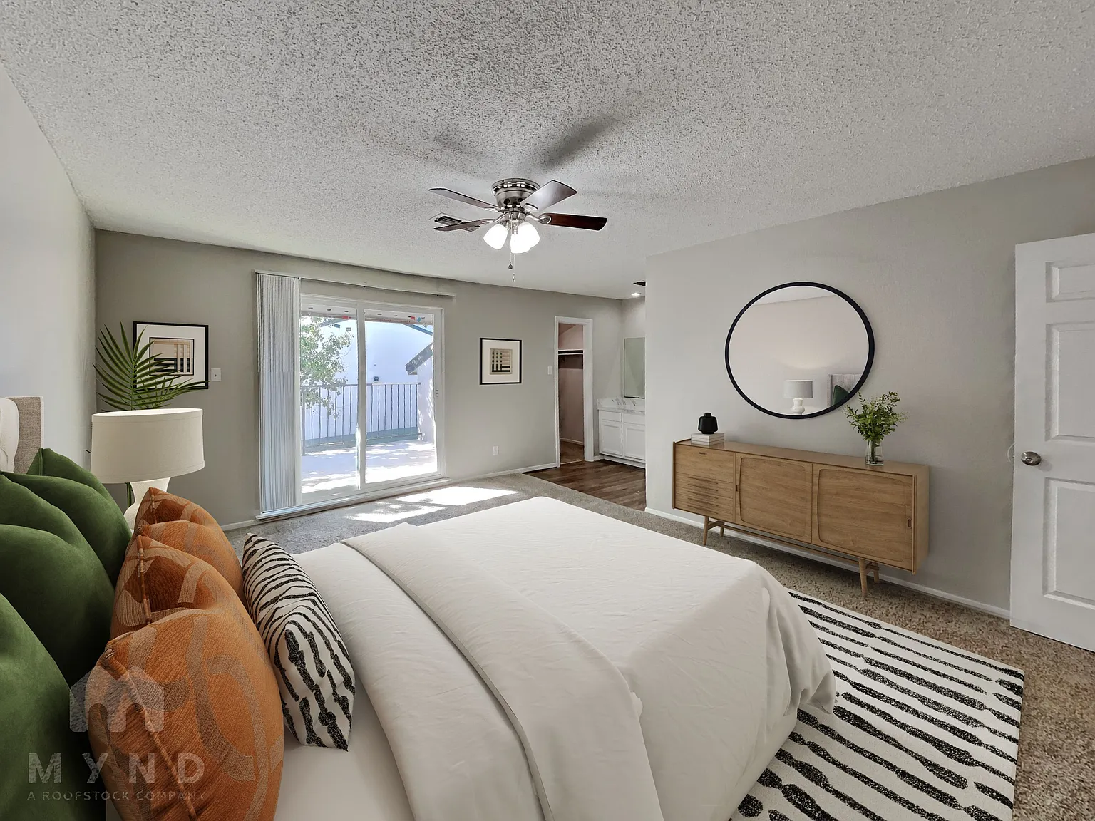 3 bed, 2.5 bath, 1818 sqft, $1,499 — Photo 3