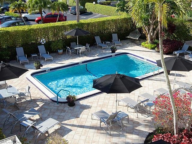 1st image of 236 Banyan Blvd #236