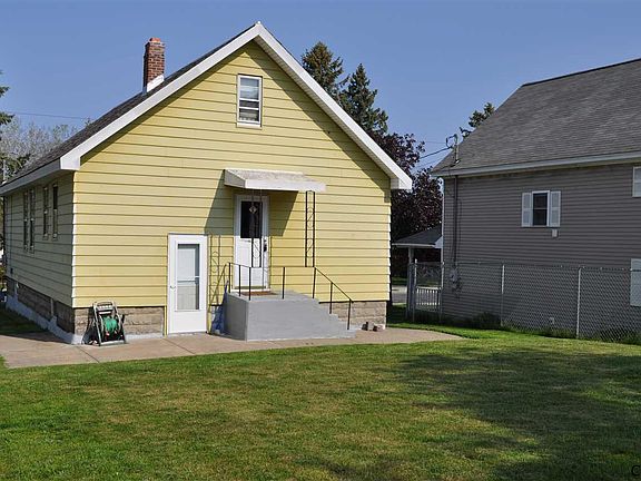5th image of 2064 Foster Ave