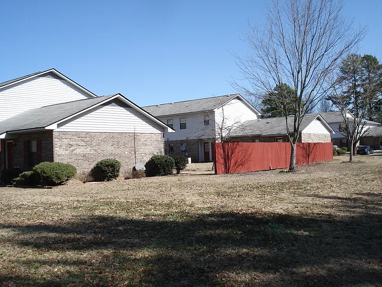 Hartselle Villas — Photo 8