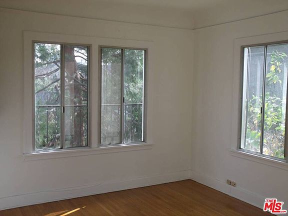 4th image of 533 N Windsor Blvd #535