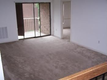 5th image of 8 Silverwood Cir APT 8