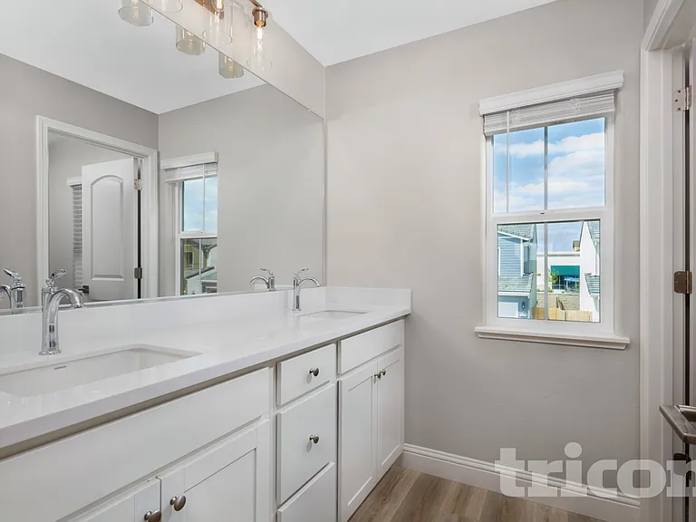 11617 Venitia Ln — Photo 14