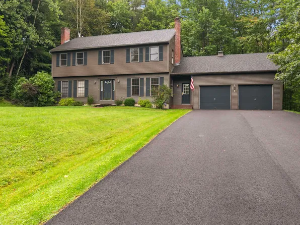 7 Lindenwood Drive, Jericho, VT 05465