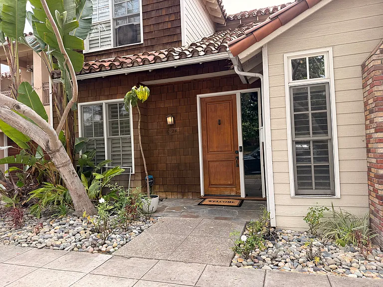 6824 Draper Ave — Photo 1