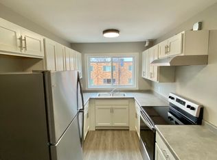 517 28th Ave N #4, Fargo, ND 58102