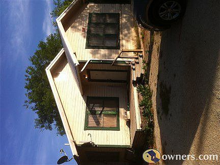 Country Living in quaint Texas town