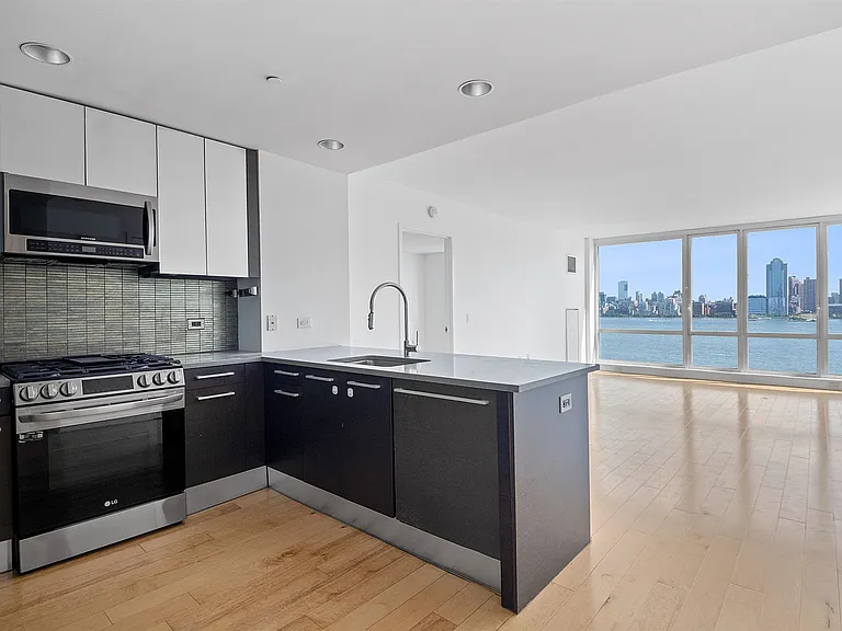 2 2nd St #1103 — Photo 22