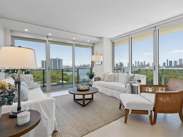 16385 Biscayne Blvd #807, North Miami Beach, FL 33160