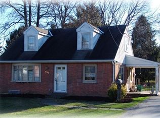 803 Fairway Dr, Lancaster, PA 17603