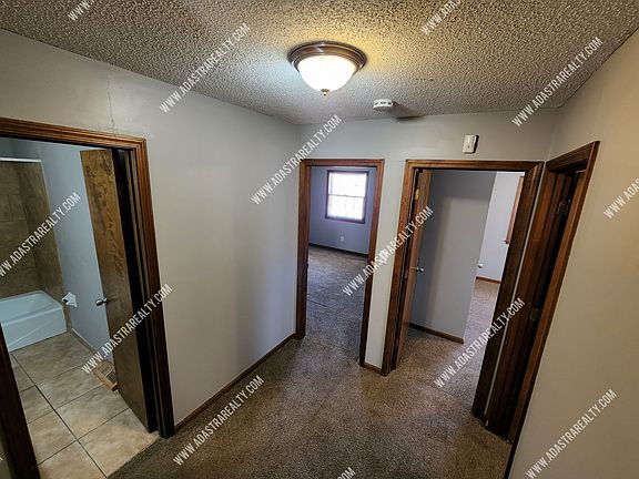 4th image of 11802 E 60th St
