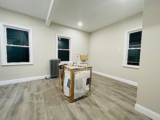 4th image of 176-05 90th Ave #1