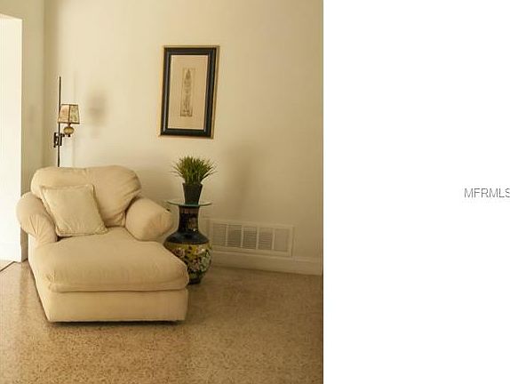 5th image of 2628 Bougainvillea St
