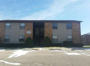 908 Georgetowne Dr, O Fallon, IL 62269