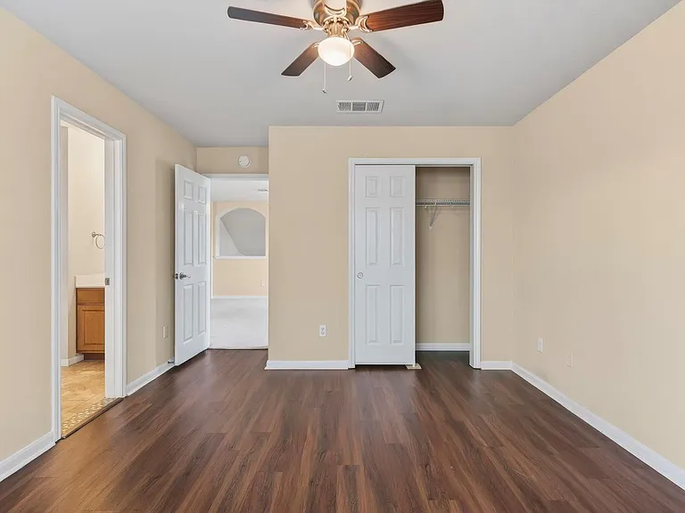 4489 Western Lake Dr — Photo 22