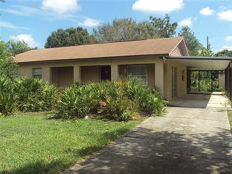 1st image of 575 Gloria Ave