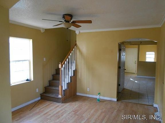 3rd image of 409 Beachland Pl