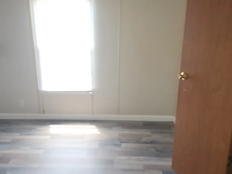 230 Akron St — Photo 13