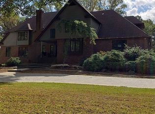 308 Pleasant Valley Rd, Morganville, NJ 07751