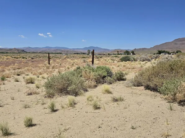 9501 Via Catalina, Silver Springs, NV 89429