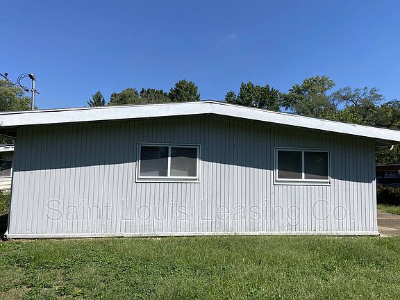 5th image of 800 Robinwood Dr