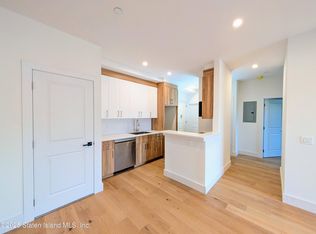 3865 Amboy Rd #4D, Staten Island, NY 10308