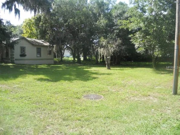 516 E 5th St, Sanford, FL 32771