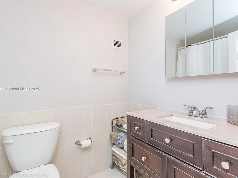 3505 S Ocean Dr #504 — Photo 18