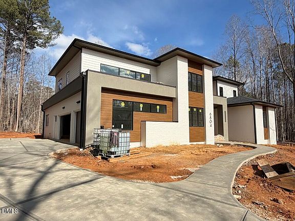 2nd image of 6804 Brixley Cir