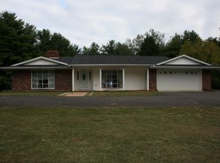 1293 Longview Ln, Galax, VA 24333