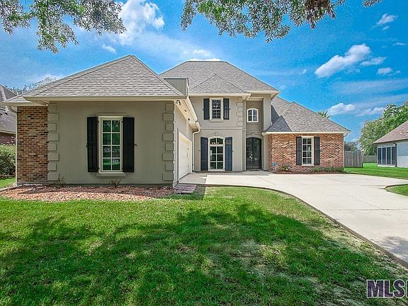 2nd image of 18333 Manchac Place Dr