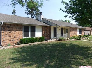 8916 E 134th St S, Bixby, OK 74008