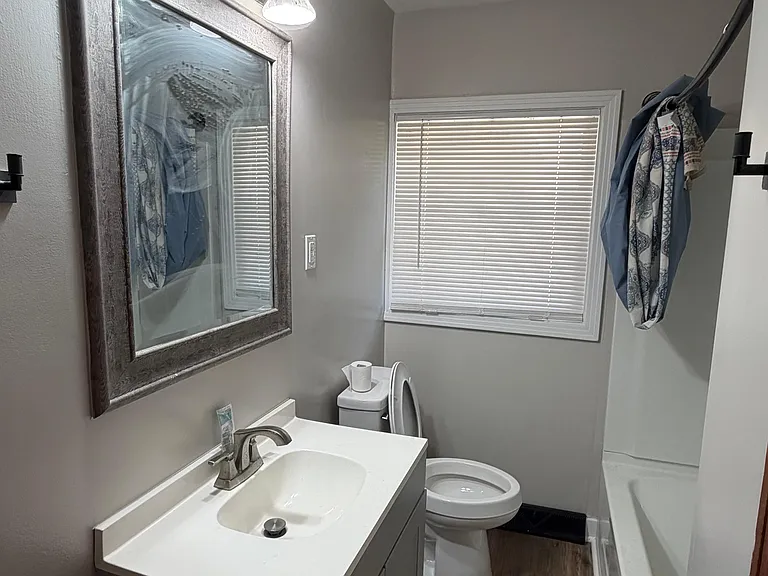 3312 Woodlawn St #A & B — Photo 7