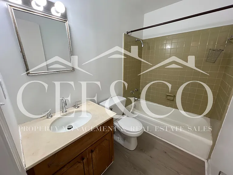 1446 Dover Rd #E — Photo 10