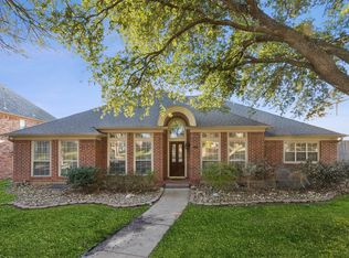 8036 Sunscape Ln, Fort Worth, TX 76123