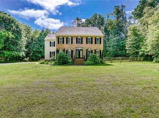 7447 Academy Dr, Mechanicsville, VA 23116