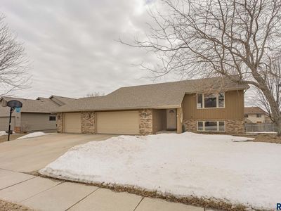4001 E Mission St, Sioux Falls, SD, 57103