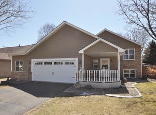 9149 92nd St S, Cottage Grove, MN 55016