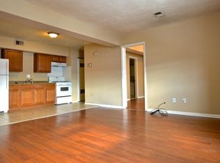 2256 Dinsmore Dr APT 306, Lexington, KY 40502