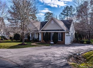 36 Foxtail S, Irvington, VA 22480
